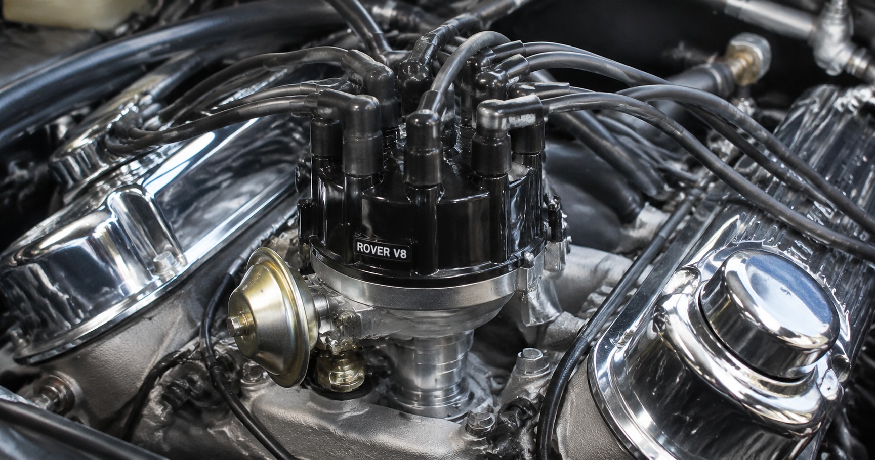 Rover V8 Distributor: Giải Pháp Phân Phối Đánh Lửa Cho Động Cơ V8 - image 1
